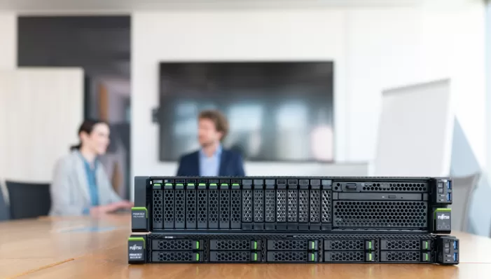 Máy chủ Fujitsu PRIMERGY RX8770 M7